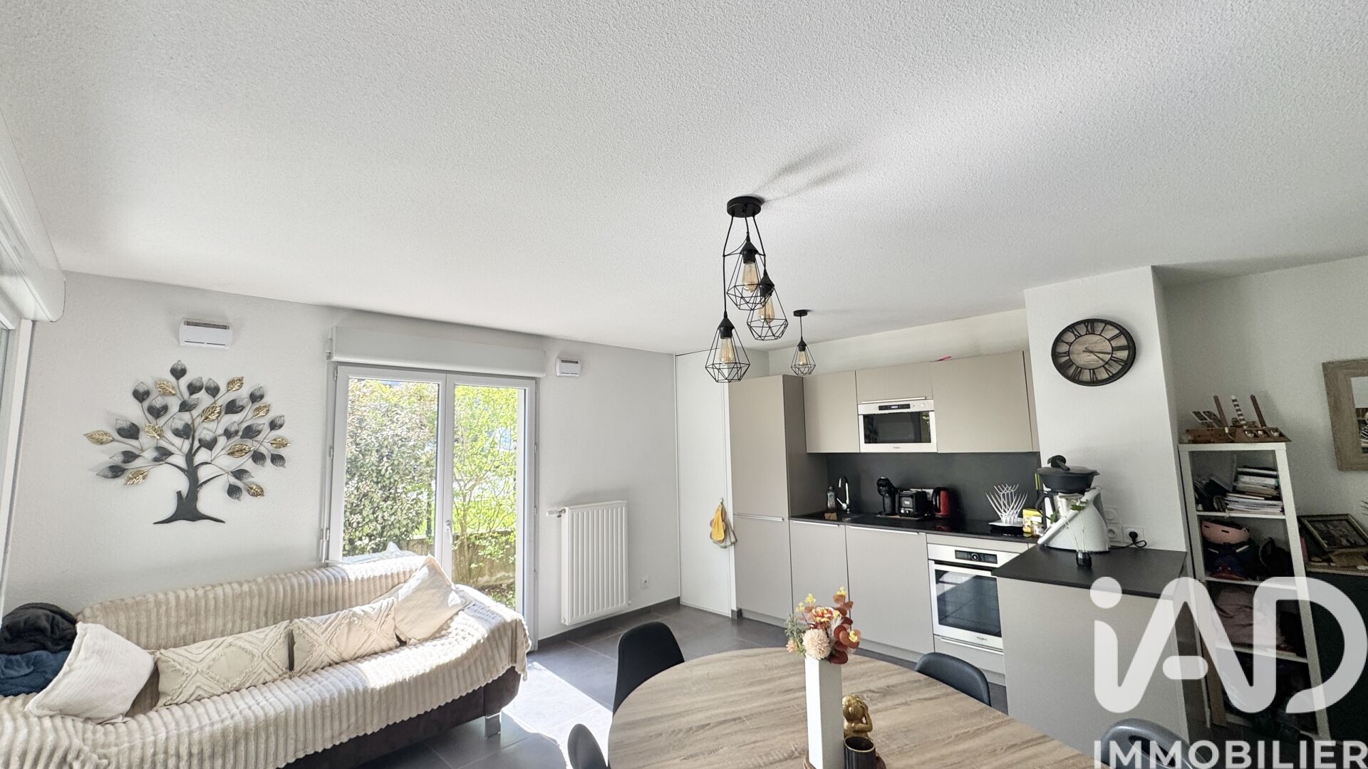 Vente Appartement 3 pièces - Photo 2