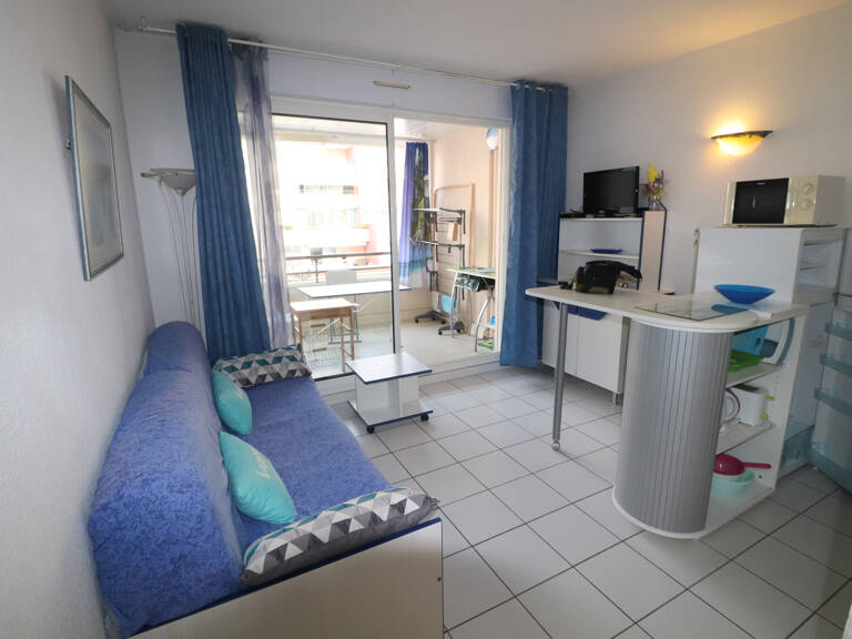 2 PIECES DANS RESIDENCE PREMIERE LIGNE MER — photo 1