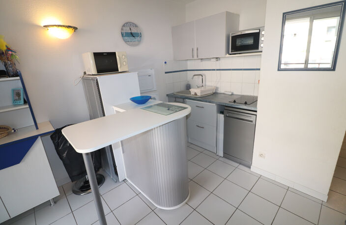2 PIECES DANS RESIDENCE PREMIERE LIGNE MER — photo 3