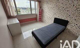 Appartement 1 Pièce 11 m² à louer à Créteil (94000)