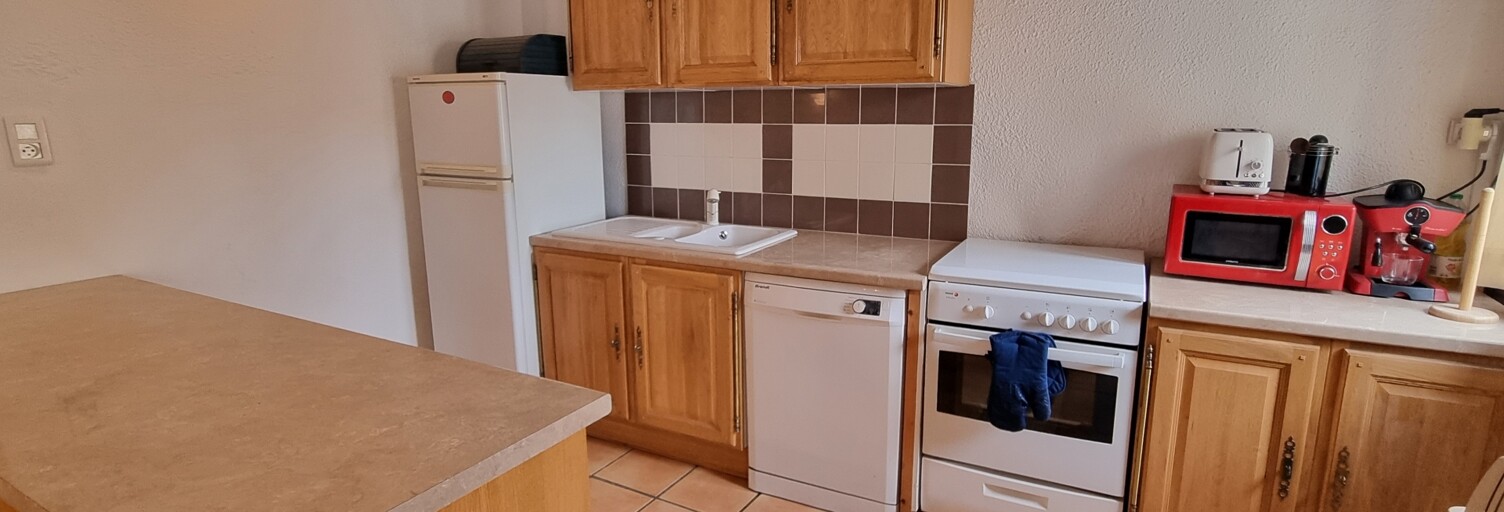 Maison 4 Pièces 93 m² à louer à Villeneuve-les-Corbières (11360)