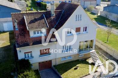 Maison 8 pièces 156999 €