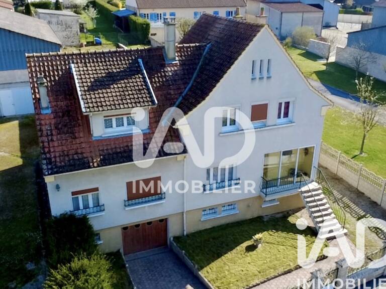 Vente Maison de village 8 pièces — photo 1