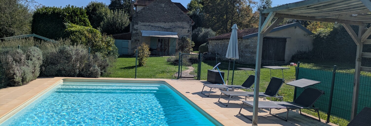 Maison 7 Pièces 164 m² à vendre à Saint-Cyprien (24220)