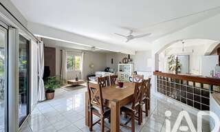 Maison 5 Pièces 240 m² à vendre à Saint-Pierre (97410)