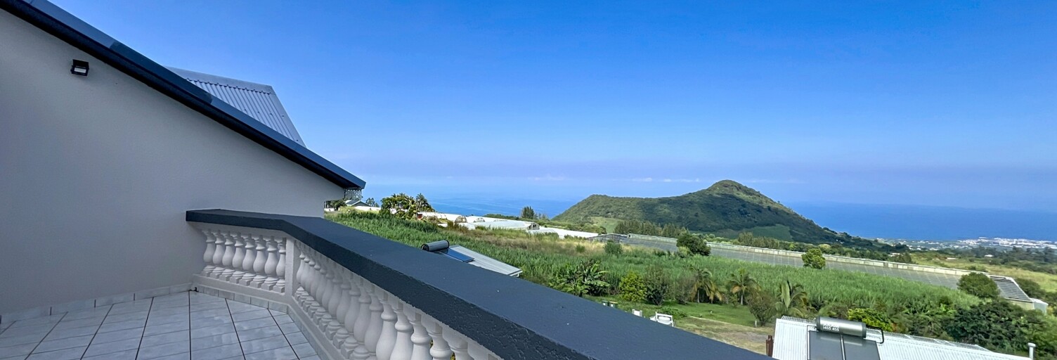 Maison 5 Pièces 240 m² à vendre à Saint-Pierre (97410)