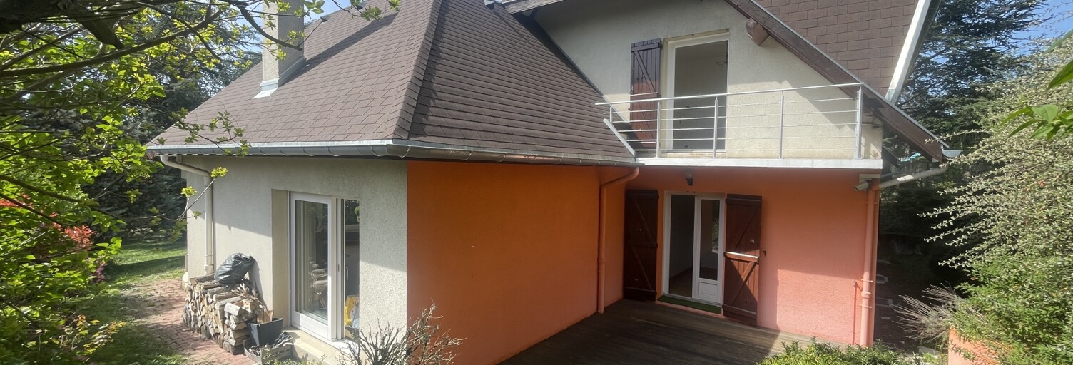 Maison 6 Pièces 160 m² à vendre à Saint-Priest-en-Jarez (42270)