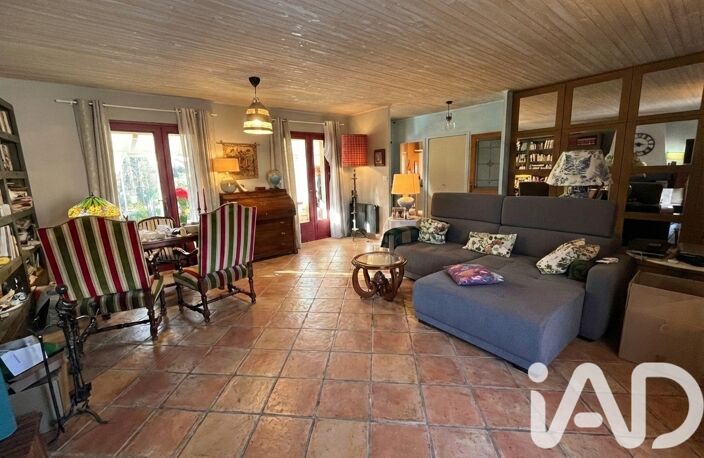 Vente Maison/villa 7 pièces — photo 2