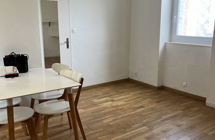Vente Appartement 2 pièces — photo 2