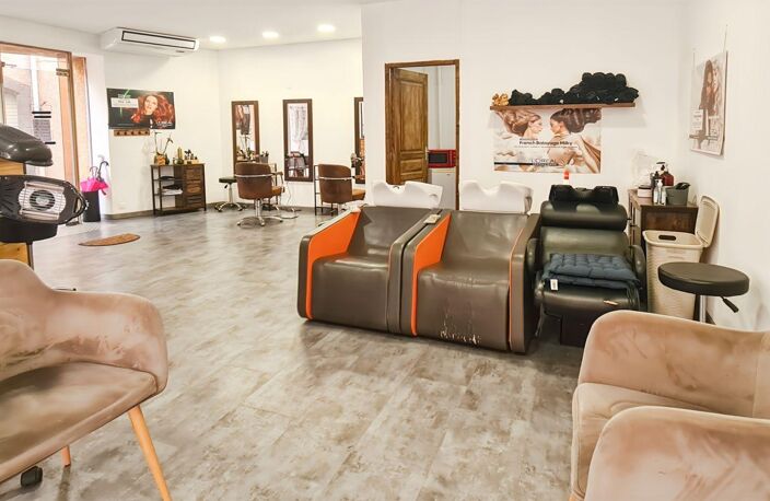 Vente Boutique/Local commercial 75 m&sup2; — photo 2