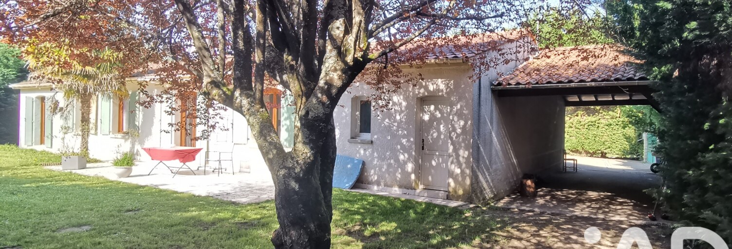 Maison 7 Pièces 127 m² à vendre à La Chapelle-des-Pots (17100)