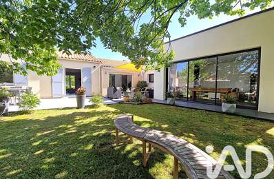 Vente Maison traditionnelle 8 pièces — photo du bien