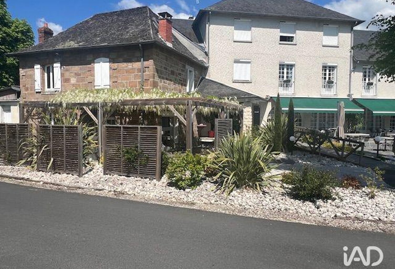 Vente Murs commerciaux 650 m&sup2; — photo 1