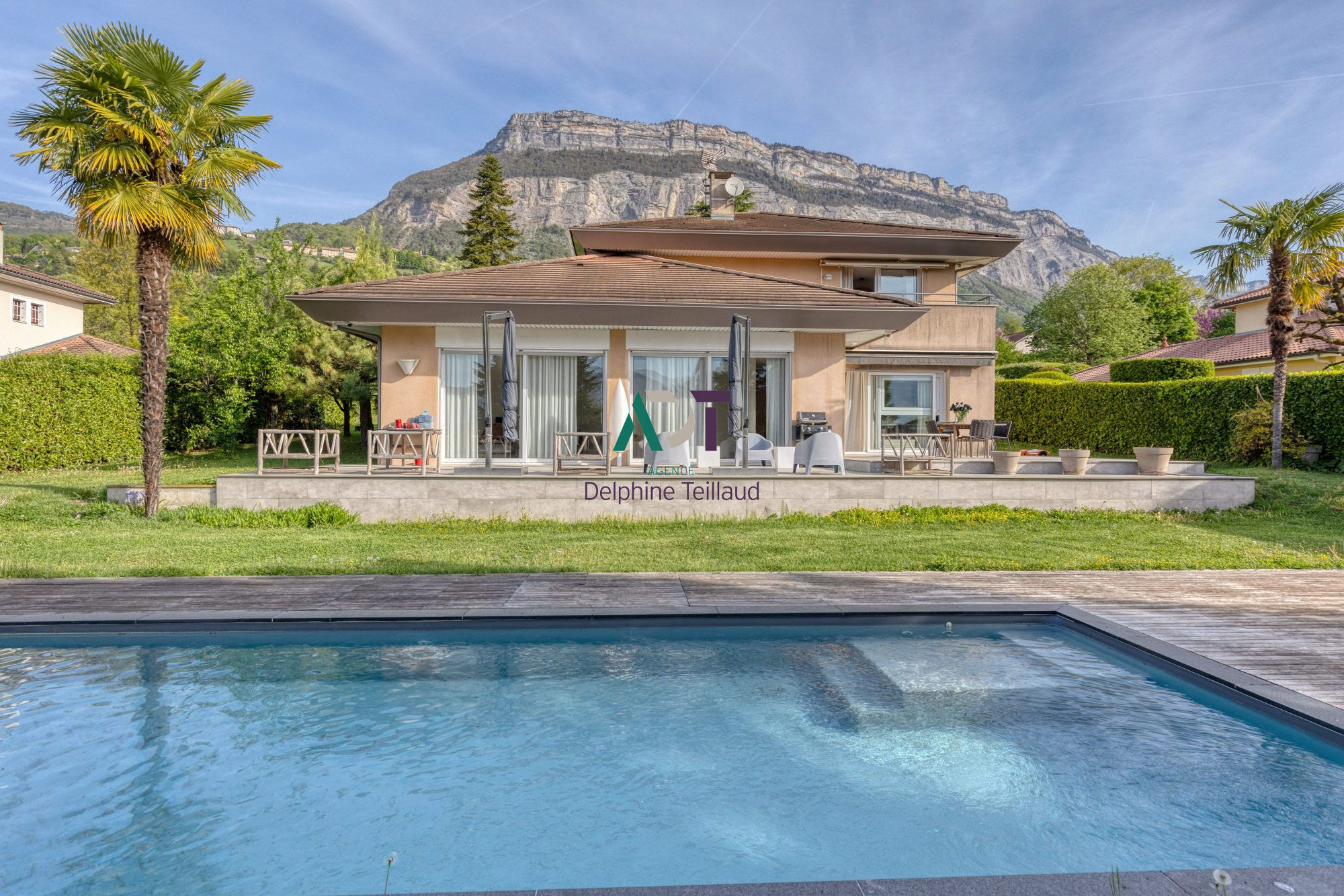 Villa / Maison  T7 à vendre Meylan 38240