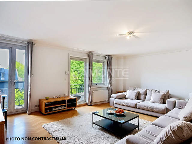 COUP DE COEUR   TRIPLEX FAMILIAL AVEC VUE EXCEPTIONNELLE & PA — photo du bien