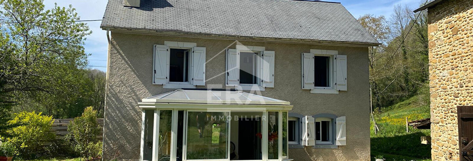 Maison 5 Pièces 89 m² à vendre à Saint-Faust (64110)