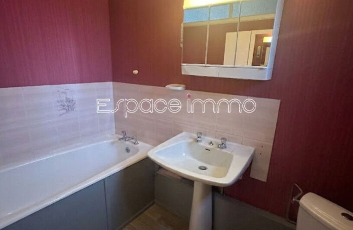 Maison mitoyenne d'un côté - Montville centre - 3 pièces - 63.69 m2 — photo 5