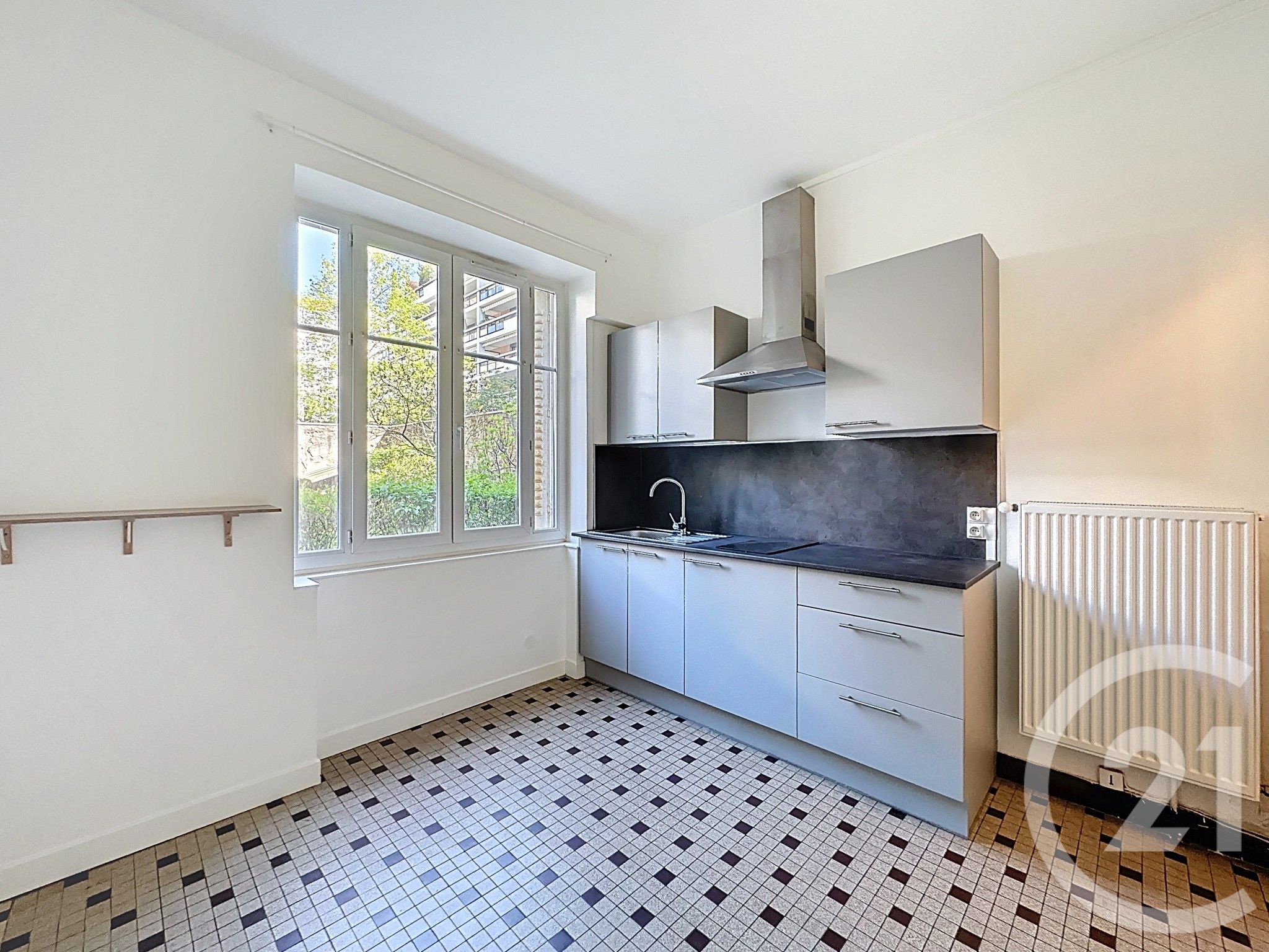 Appartement L T2