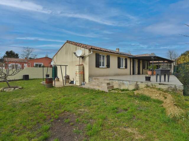 Villa de plain pied à 15 minutes d'Uzès et 25 minutes de Nîmes — photo du bien