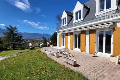 Appartement 3 pièces 1345 €