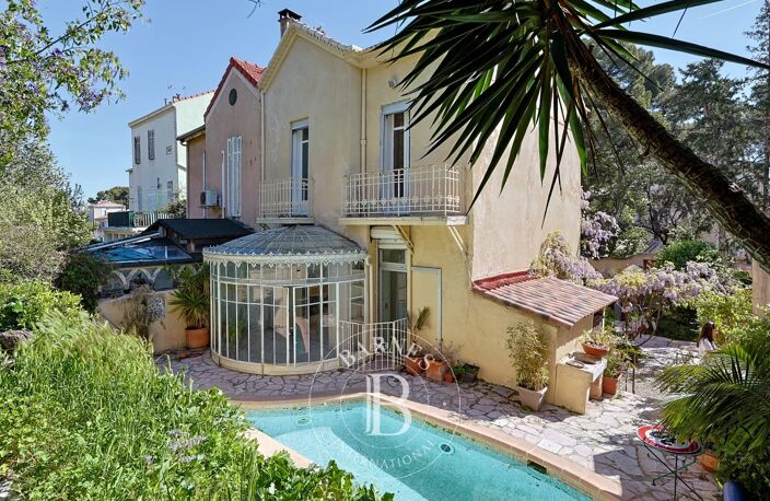 Opportunité rare - maison 120m2 avec piscine à rénover dans une — photo 5