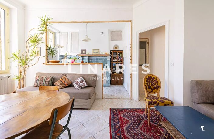 LONGCHAMP - Appartement T3 de 70m2 - 13001 — photo 4