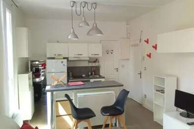 Appartement 1 pièces 890 €