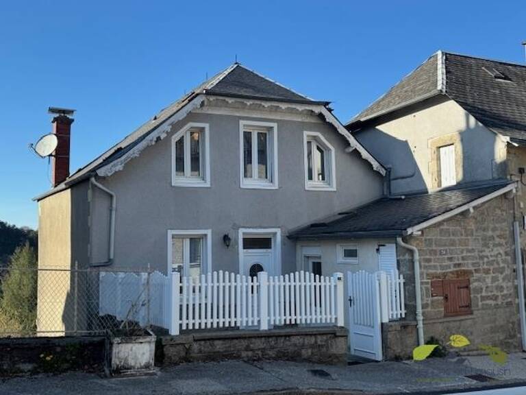 CORREZE — photo 1