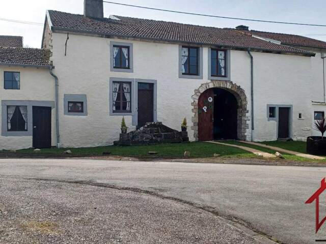 Ensemble de deux maisons anciennes à rénover   230 m2    ter — photo du bien