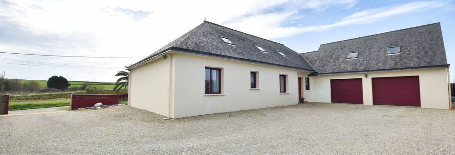 Maison 7 Pièces 142 m² à vendre à Plounévez-Lochrist (29430)