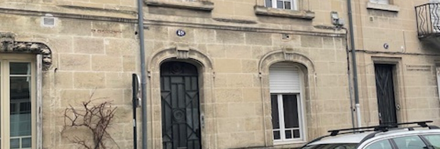 Immeuble  101 m² à vendre à Bordeaux (33800)