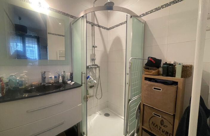 IMMEUBLE DE RAPPORT QUARTIER NANSOUTY RUE MIRASSOU — photo 5