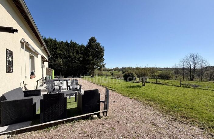 Maison à vendre - Grand séjour - 3 chambres - Garage – Terrasse avec vue dégagée - VALORBIQUET (14290) — photo 2