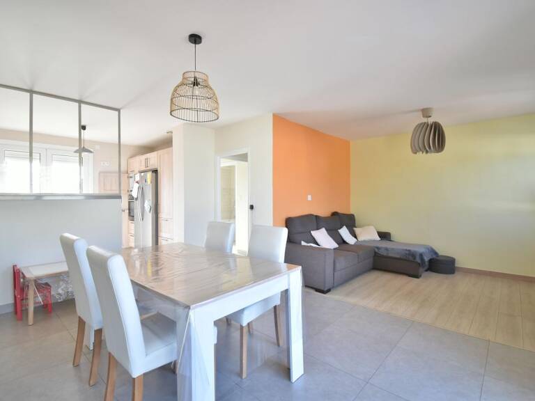 Maison À Vendre — photo 1