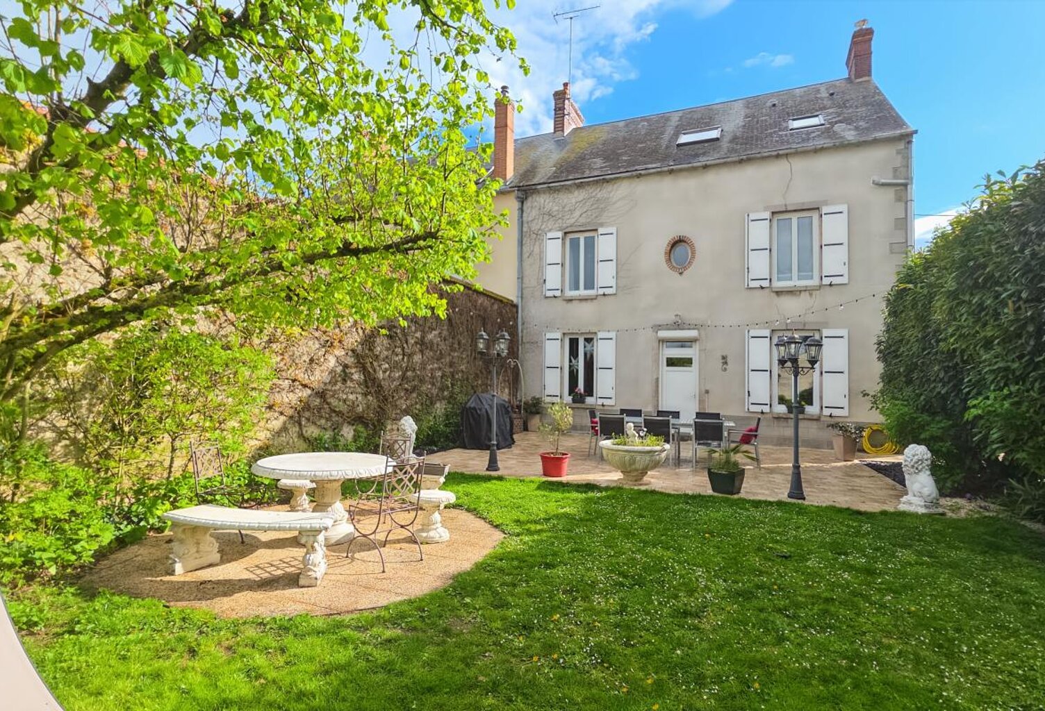 A seulement 15 minutes d'Angerville venez découvrir cette splendide demeure — photo 1