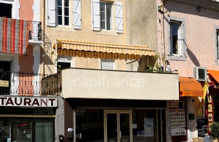 Immeuble avec restaurant et appartement — photo 2