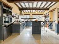 A 5 kilomètres du centre de Saint-Lô, maison de 2004 avec vie de plain-pied et cinq chambres !!! — photo 3