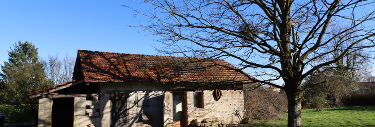 Maison 5 Pièces 217 m² à vendre à Saint-Jean-sur-Reyssouze (01560)
