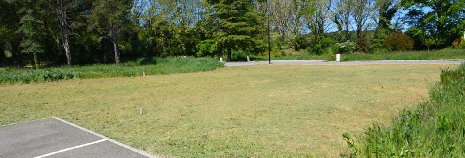 Terrain  630 m² à vendre à Lamanon (13113)