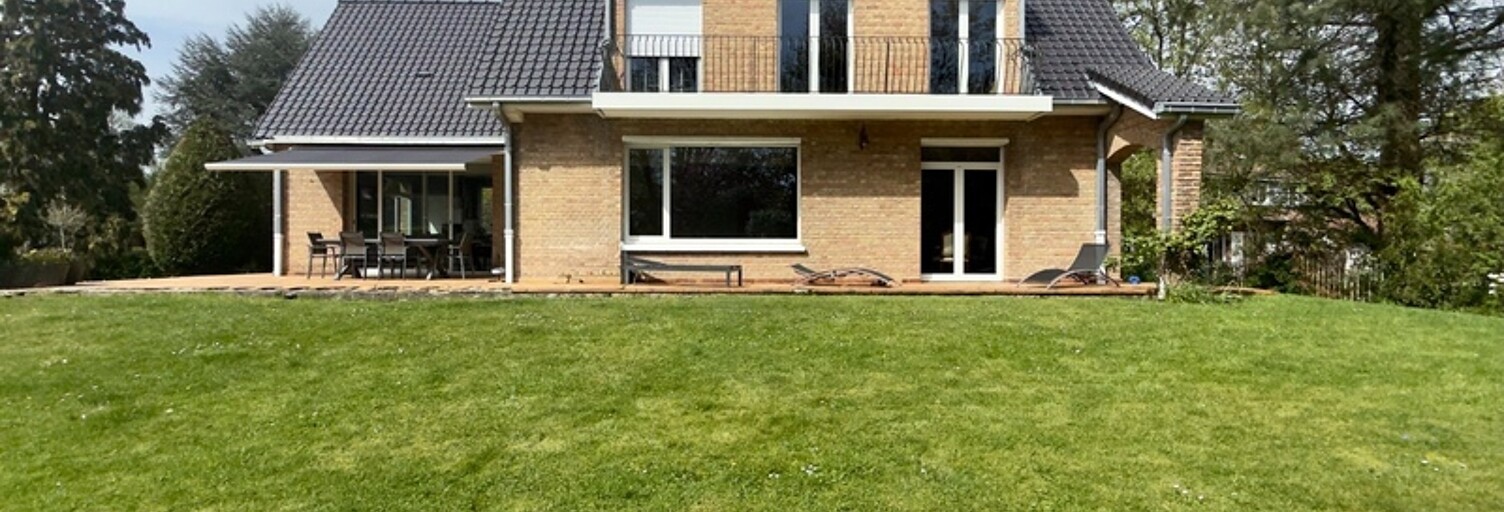 Maison 8 Pièces 208 m² à vendre à La Chapelle-d'Armentières (59930)