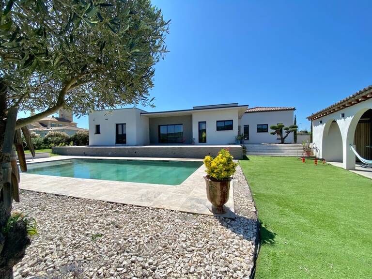 Maison à vendre proche d'UZES (30) Superbe villa contemporaine de plain-pied avec piscine, 5 chambres — photo 1