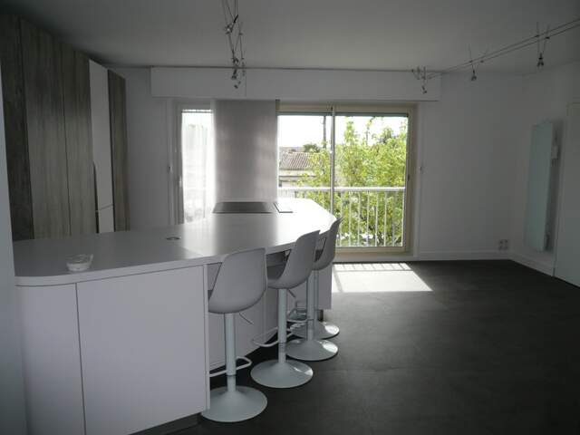 ⚜ COGNAC A Vendre Appartement en Résidence ⚜ — photo du bien