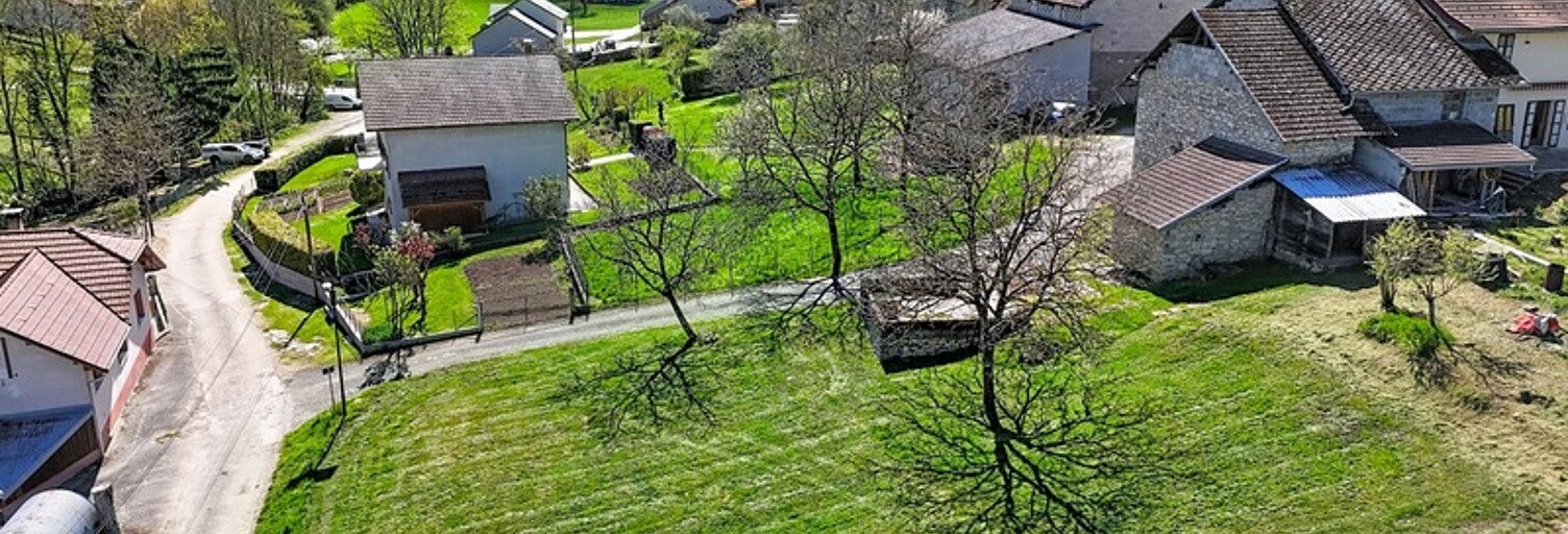 Terrain  580 m² à vendre à Traize (73170)