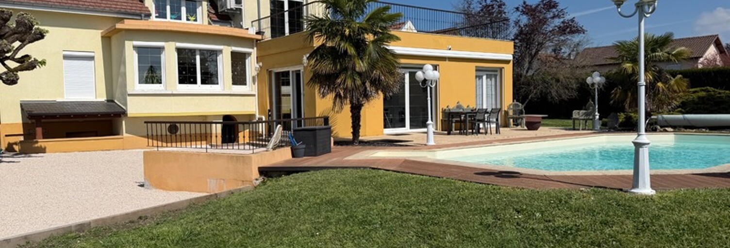 Maison 5 Pièces 180 m² à vendre à Saint-Vallier (71230)