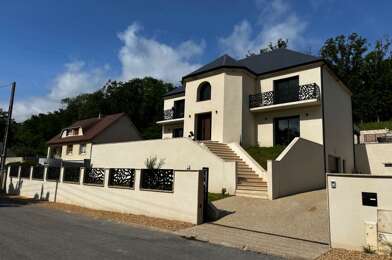 Maison 8 pièces 747000 €