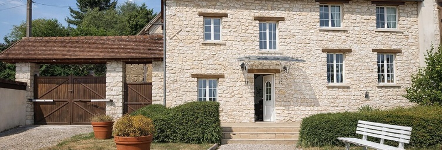 Maison 5 Pièces 133 m² à vendre à Saint-Pierre-de-Bailleul (27920)