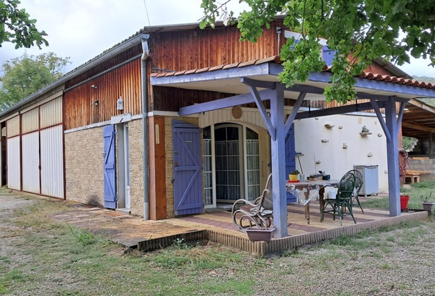 Appartement plus dépôt à vendre 4 pièces proche Martel (46) — photo 1