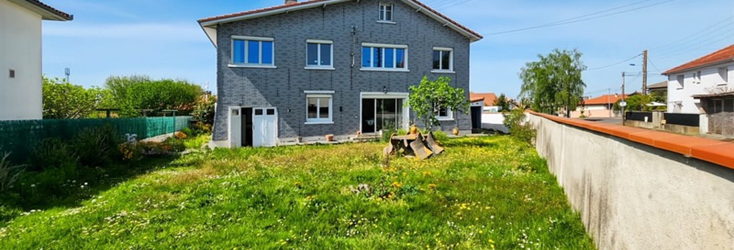 Maison 10 Pièces 180 m² à vendre à Aureilhan (65800)