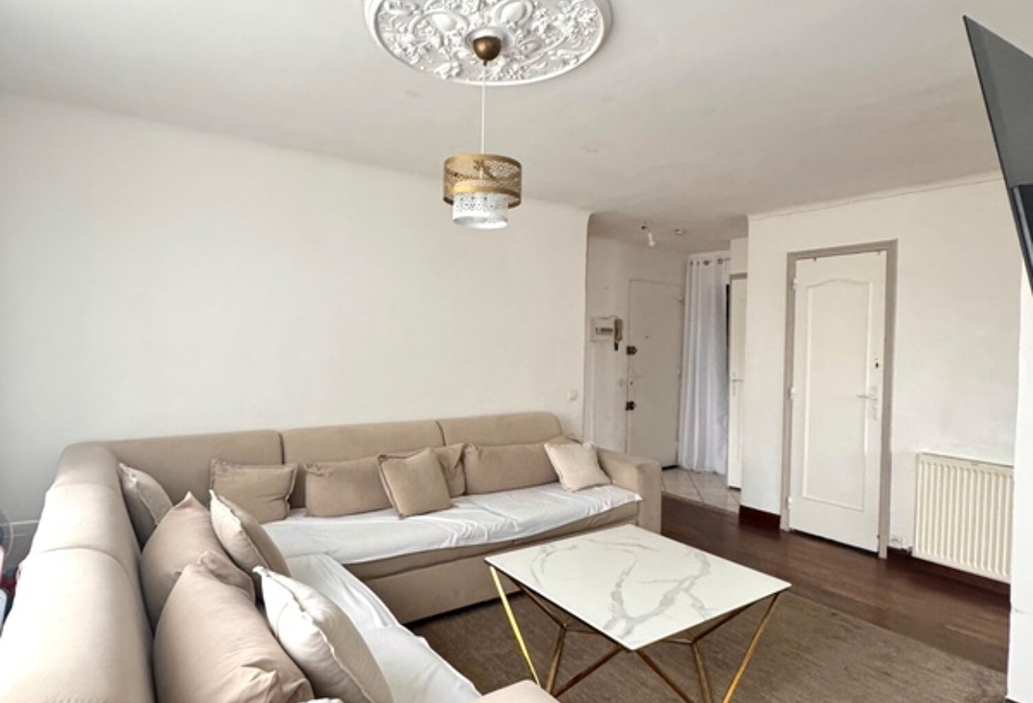 À Vendre – Appartement F5 avec une cave à MANTES LA VILLE (78) — photo 1