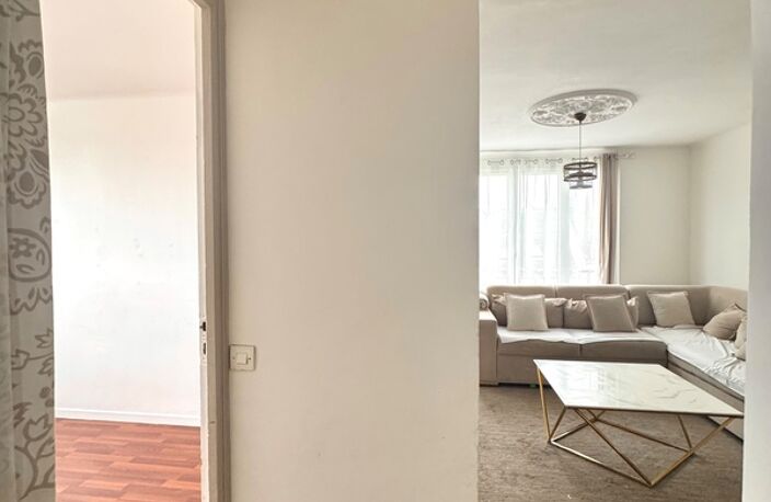 À Vendre – Appartement F5 avec une cave à MANTES LA VILLE (78) — photo 4